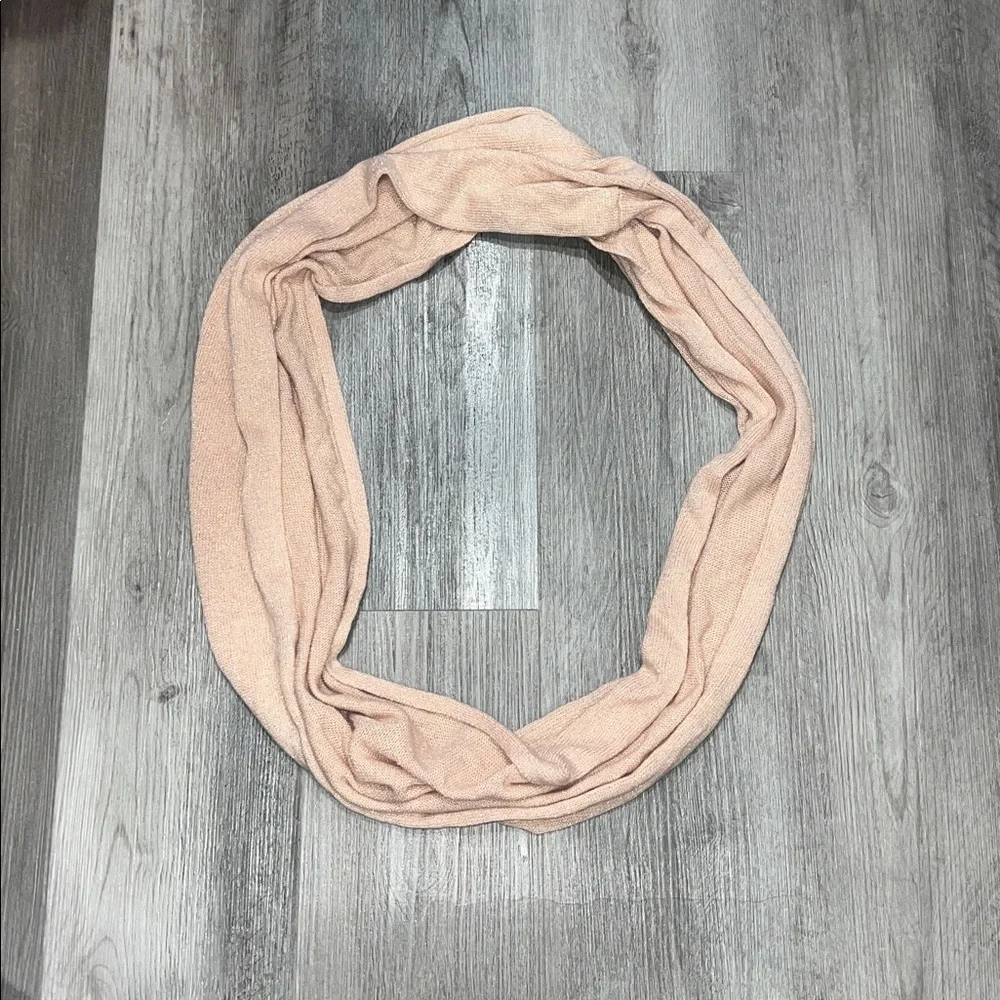 Ann Taylor Light Pink Sparkly Cashmere Blend Infinity Scarf, OS, NEW